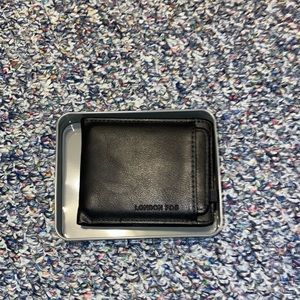 Brand New London fog black leather wallet
